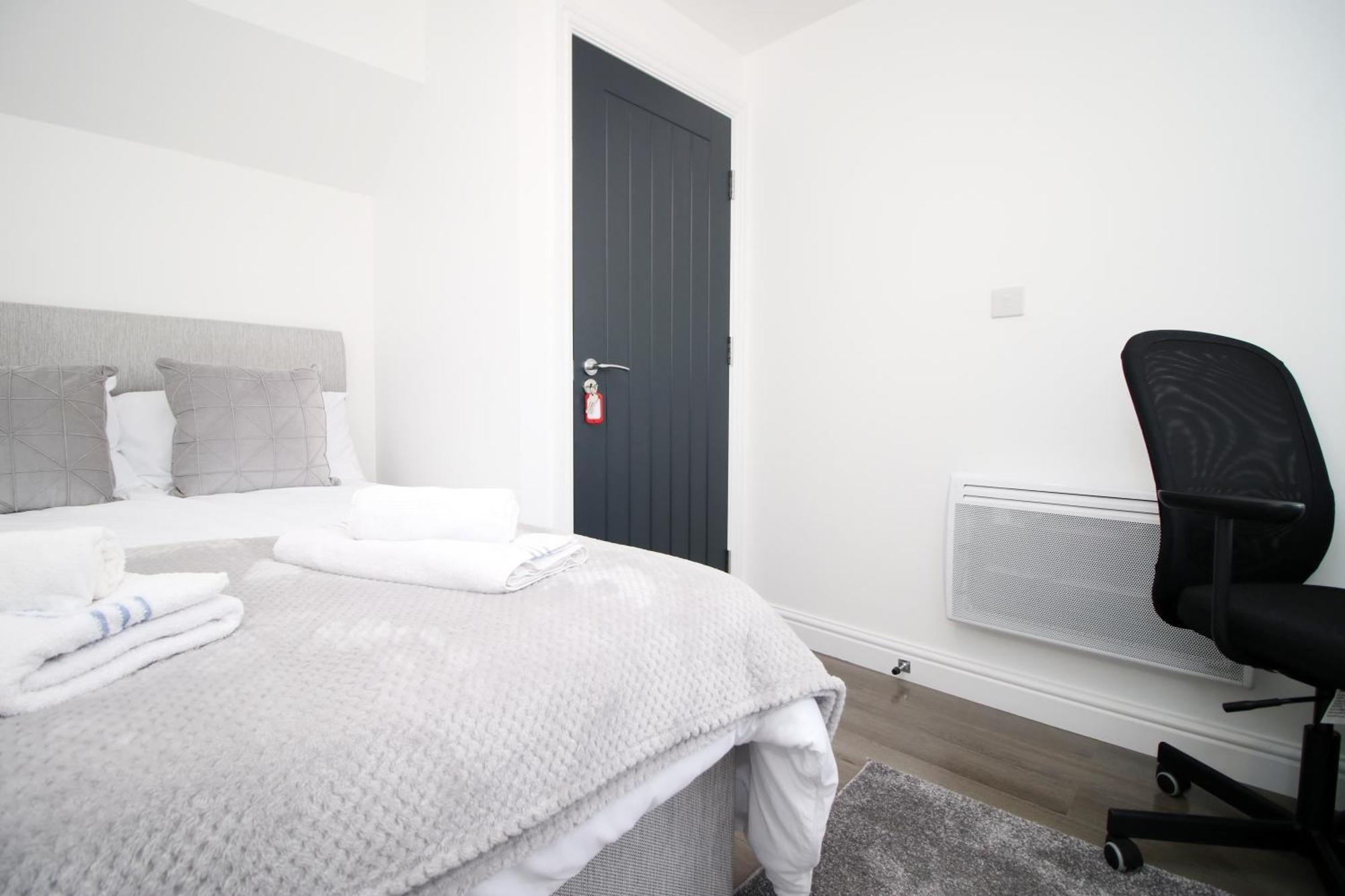 Cardiff Private Double Room With Shared Bathroom Wi-Fi And Free On-Street Parking Exterior photo