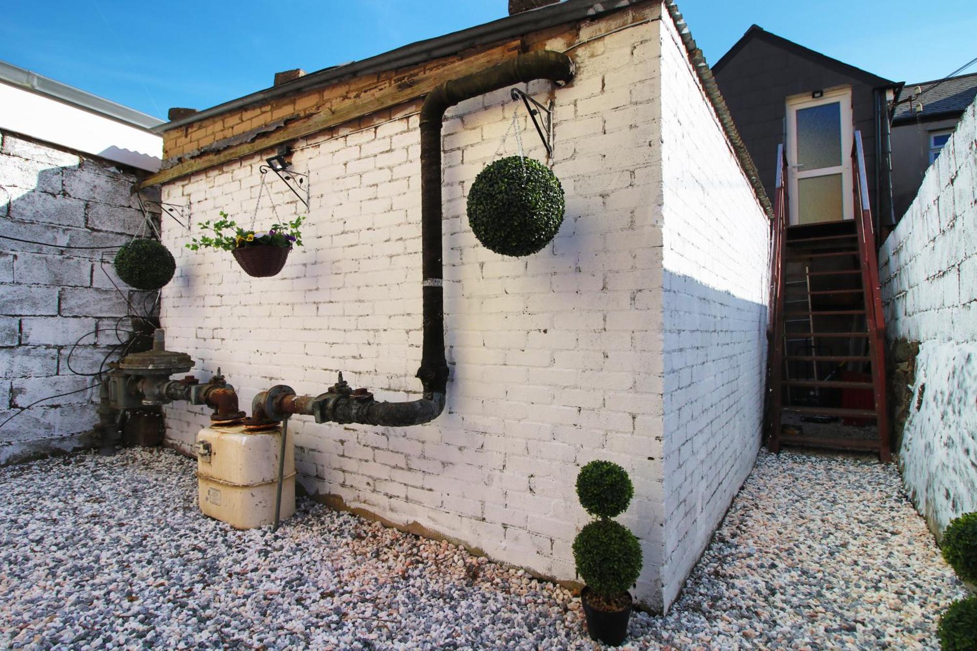 Modern Guesthouse, Fast Wi-Fi, Street Free Parking, Central, Fully Equipped Cardiff Exterior photo
